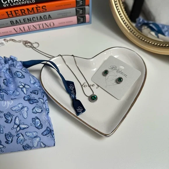 Brighton Emerald Jewelry Set - Picture 1 of 4